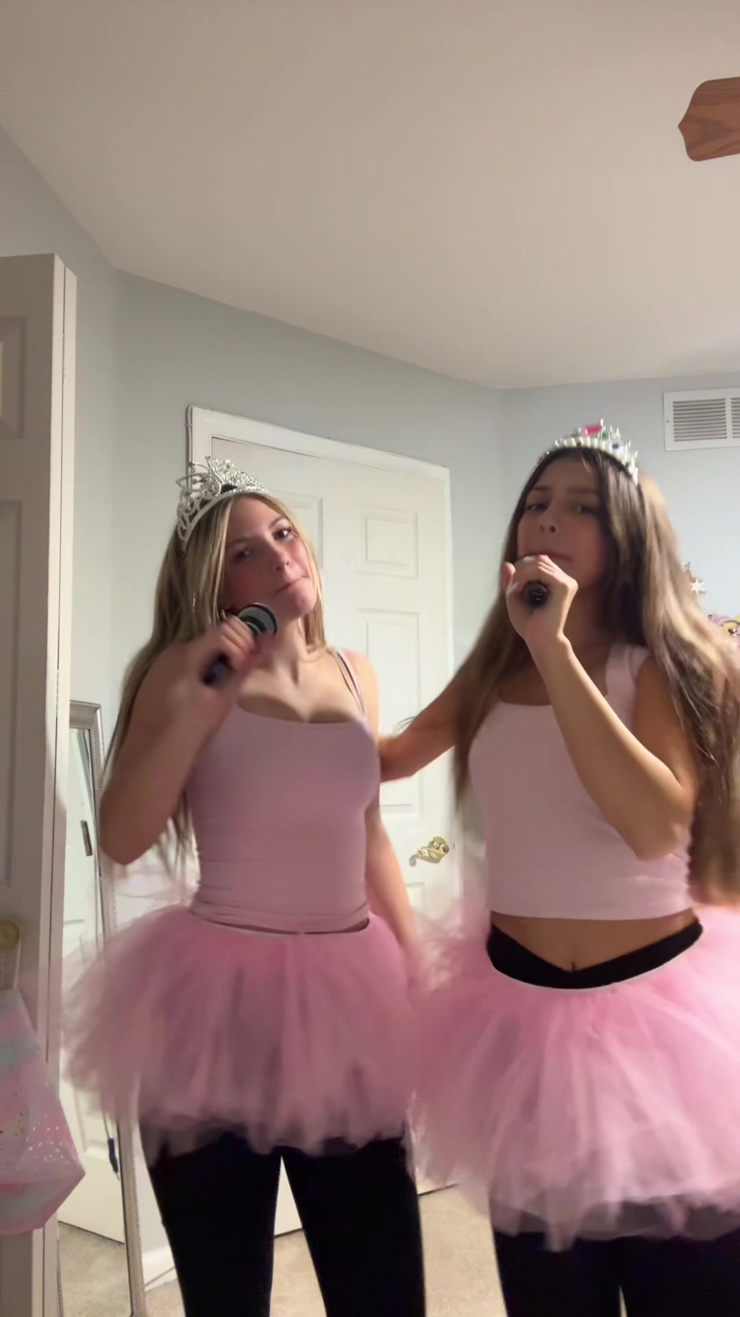 @Giuls