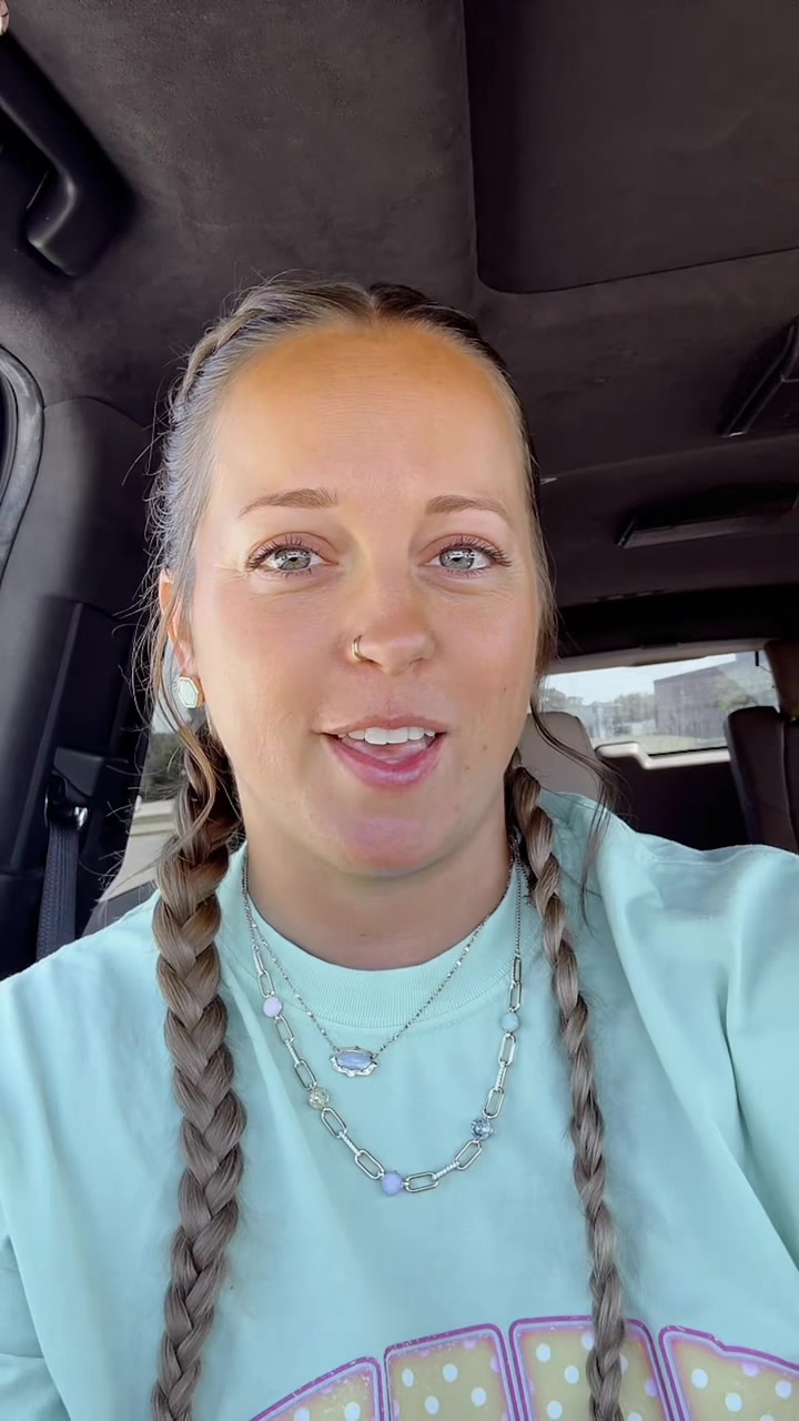 @Melissa | MarketingMo