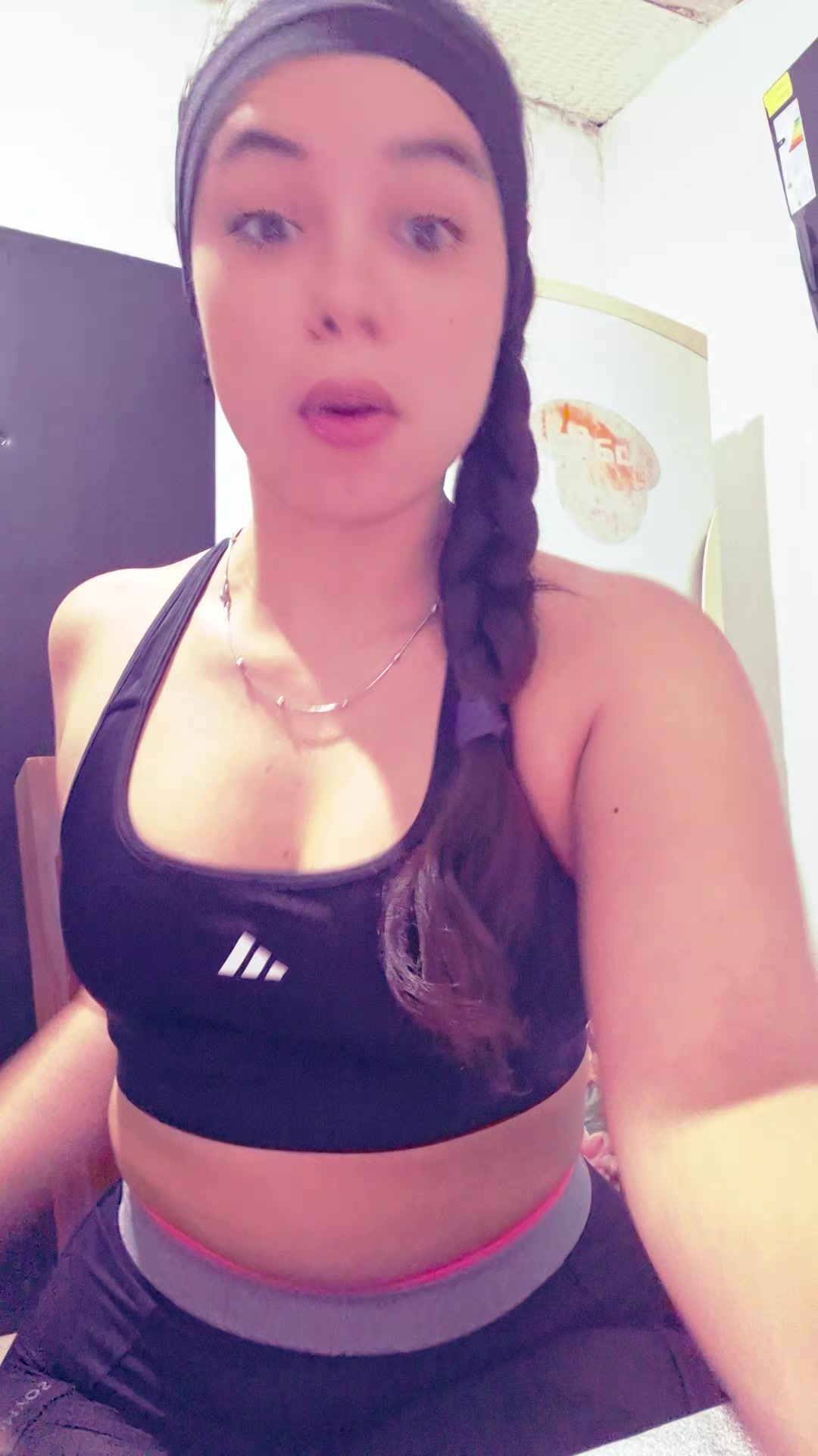 @yaque