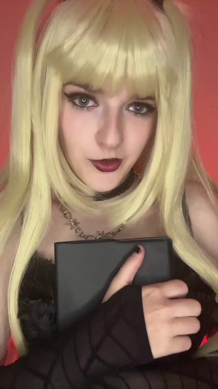 @Elise🧟&zwj;♀️
