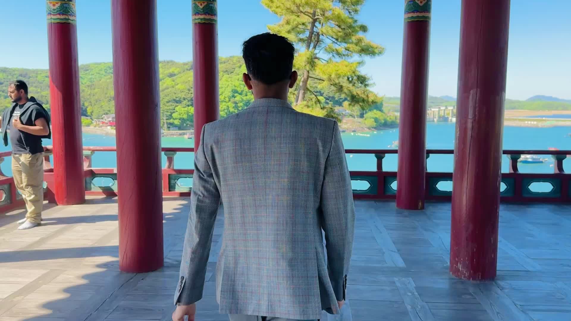 @Rana Basit 🇰🇷