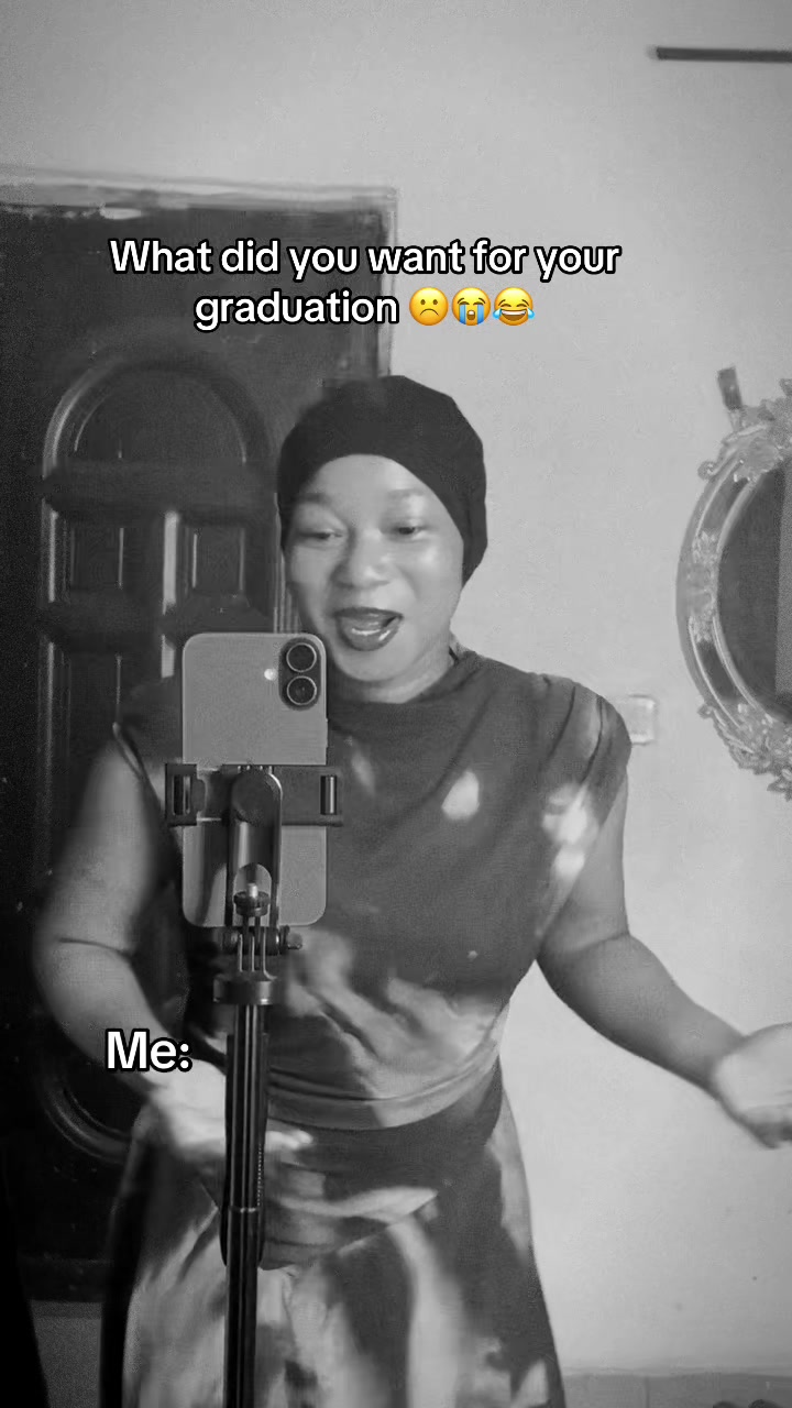 @Ewatomilola🤭💕