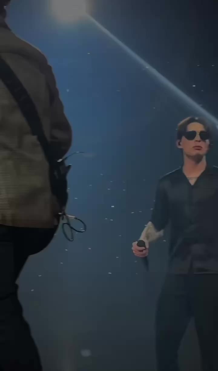 @. 🎶🔥