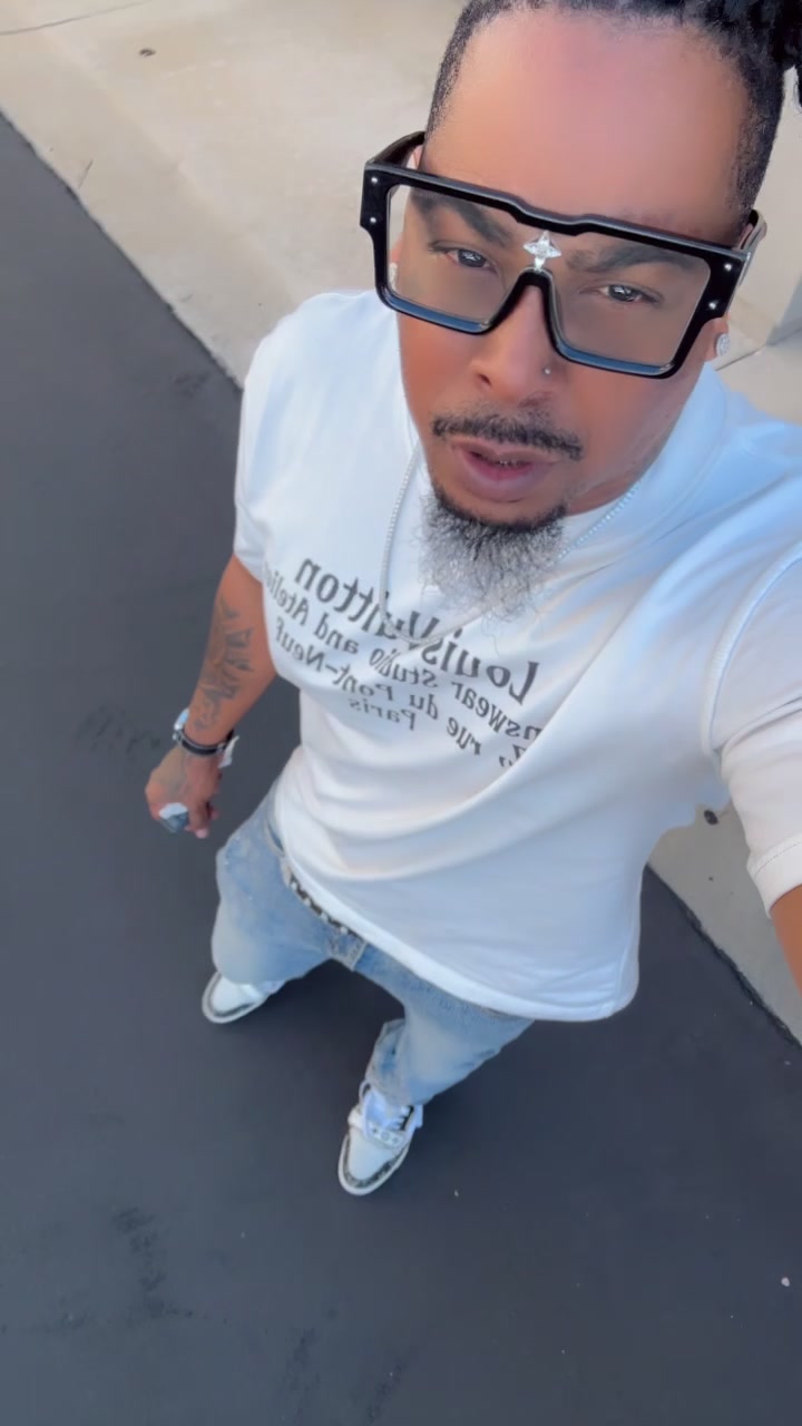@Razor Starbwoy