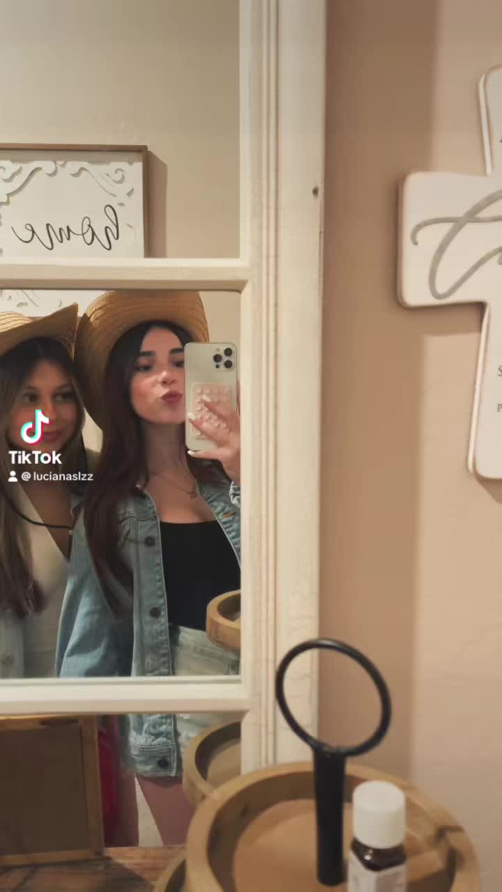 @lucianaa
