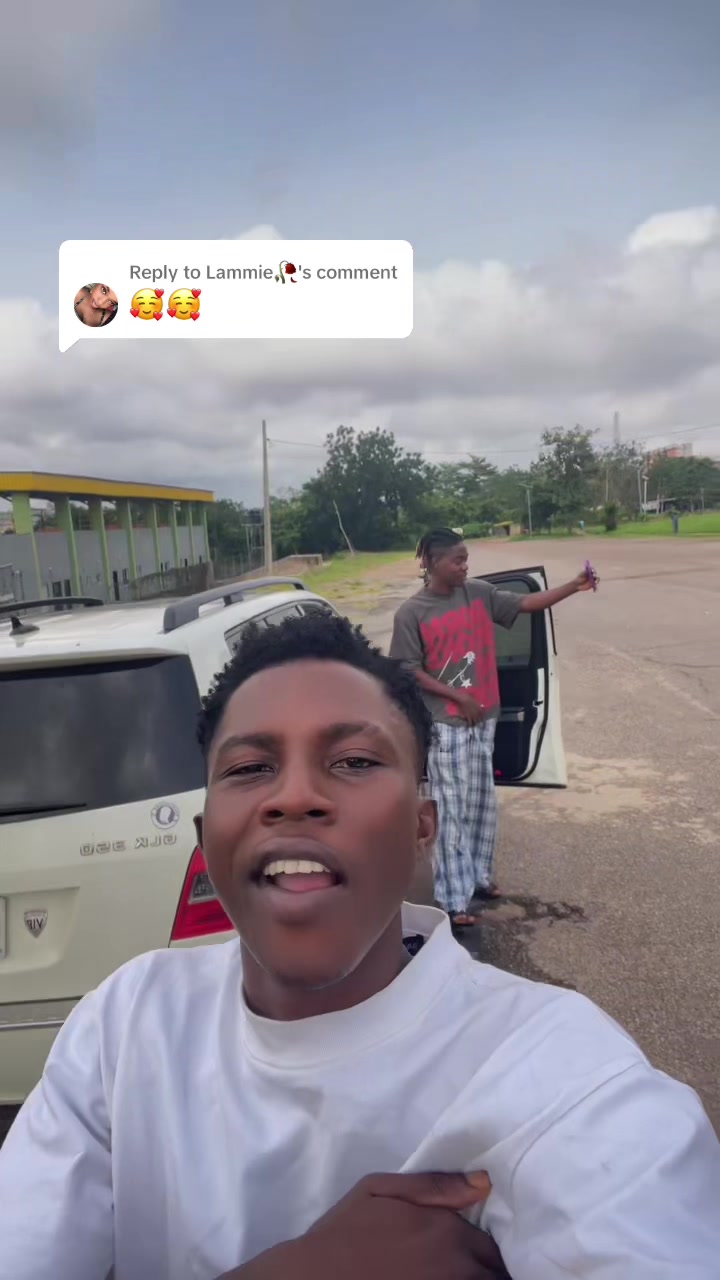 @_devibe 🪖