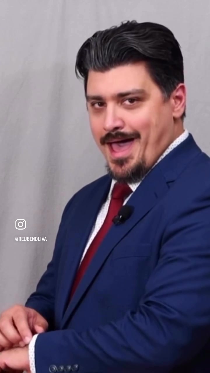 @Logo_Charmz