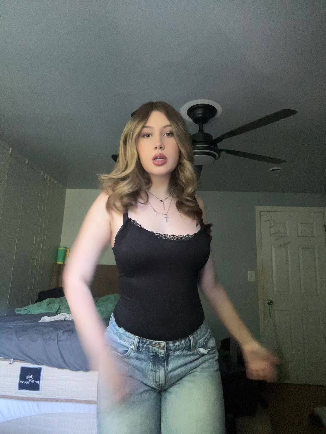 @bellaaa
