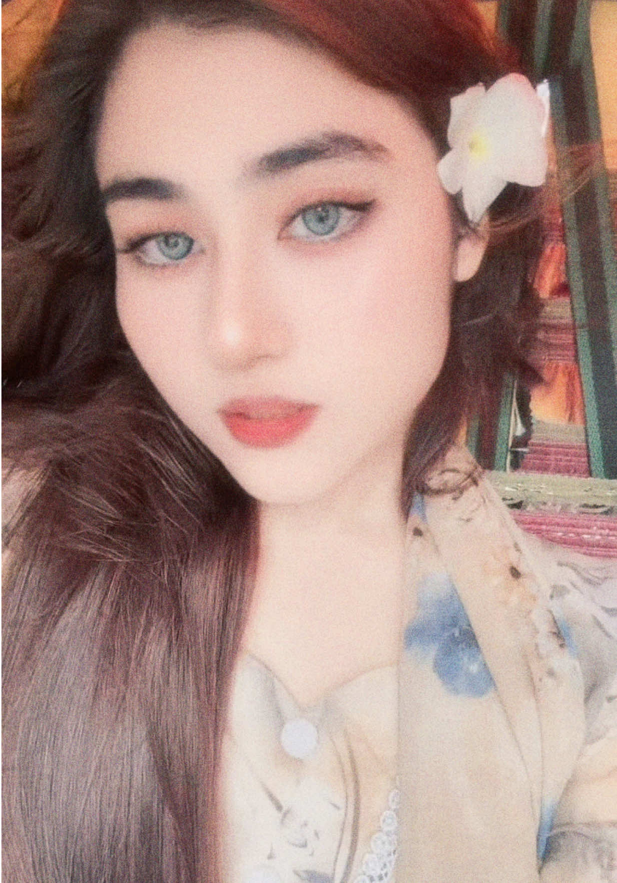 @eshuu 🚩