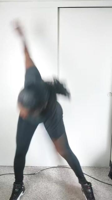 @Neishahamilton