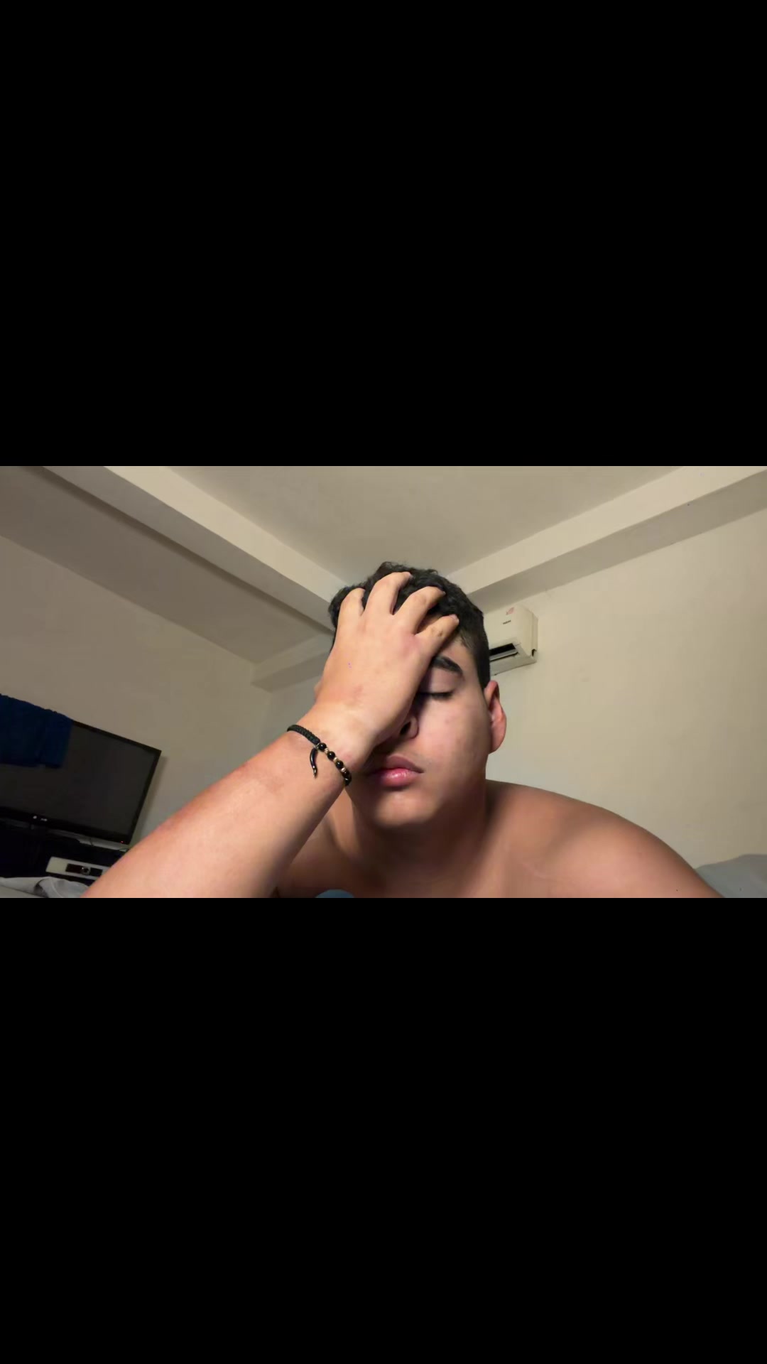 @Roberto verenzuela