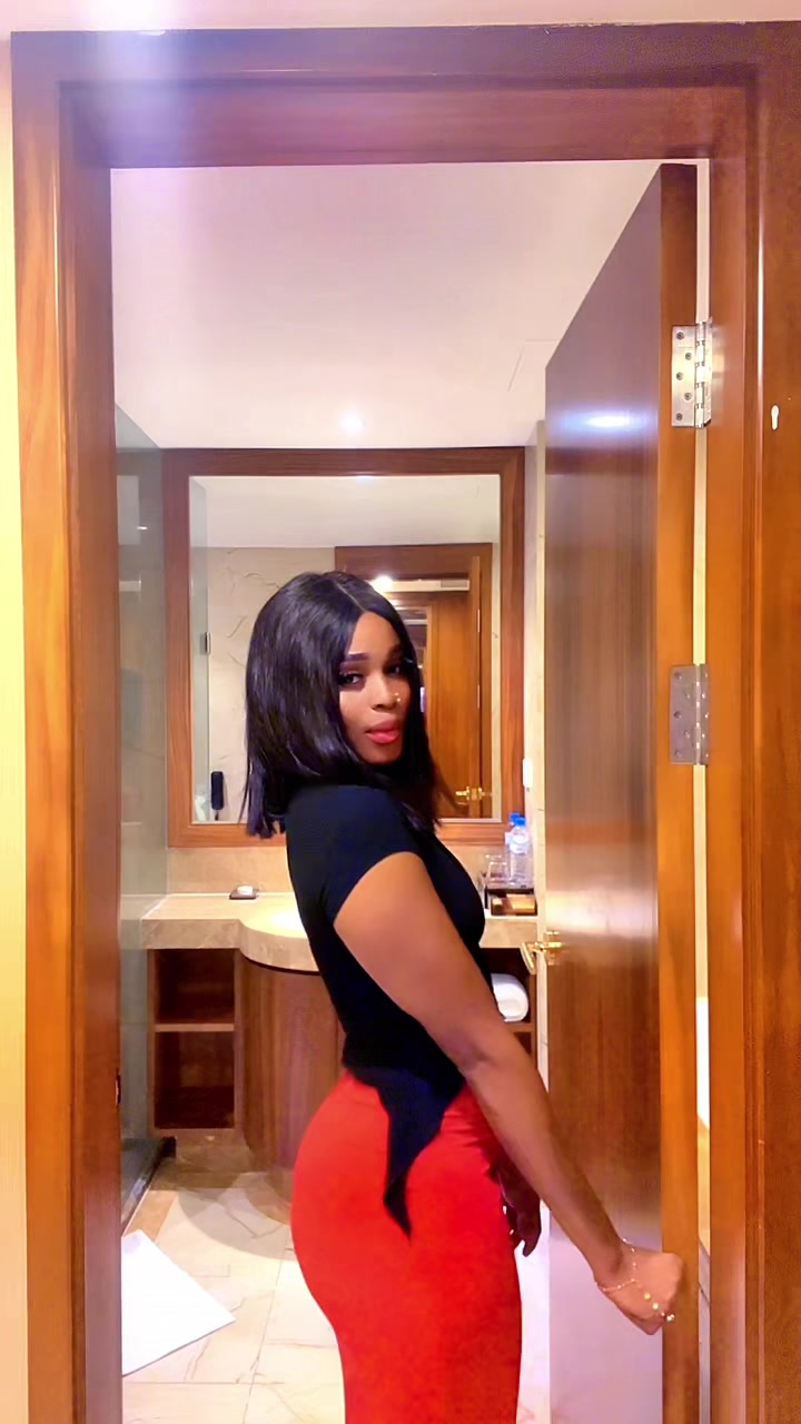 @Lady_Mira