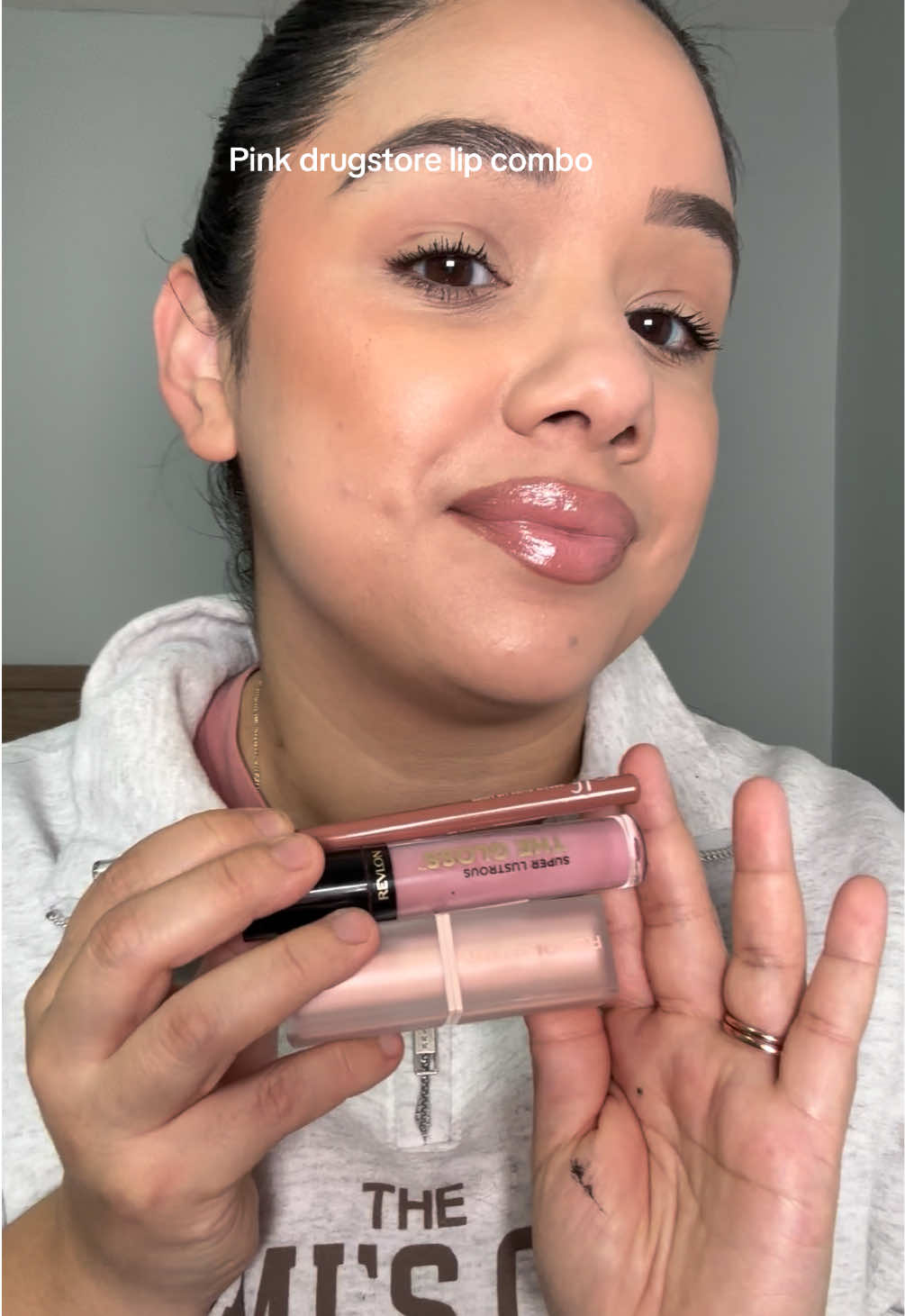 @Xochitl | Latina Creator