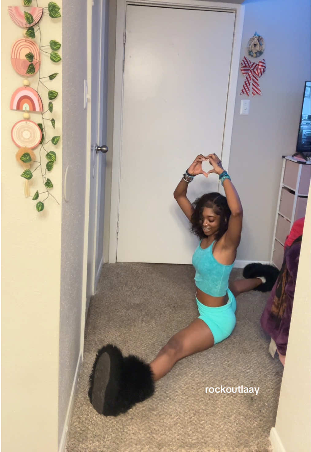 @rockoutlaay