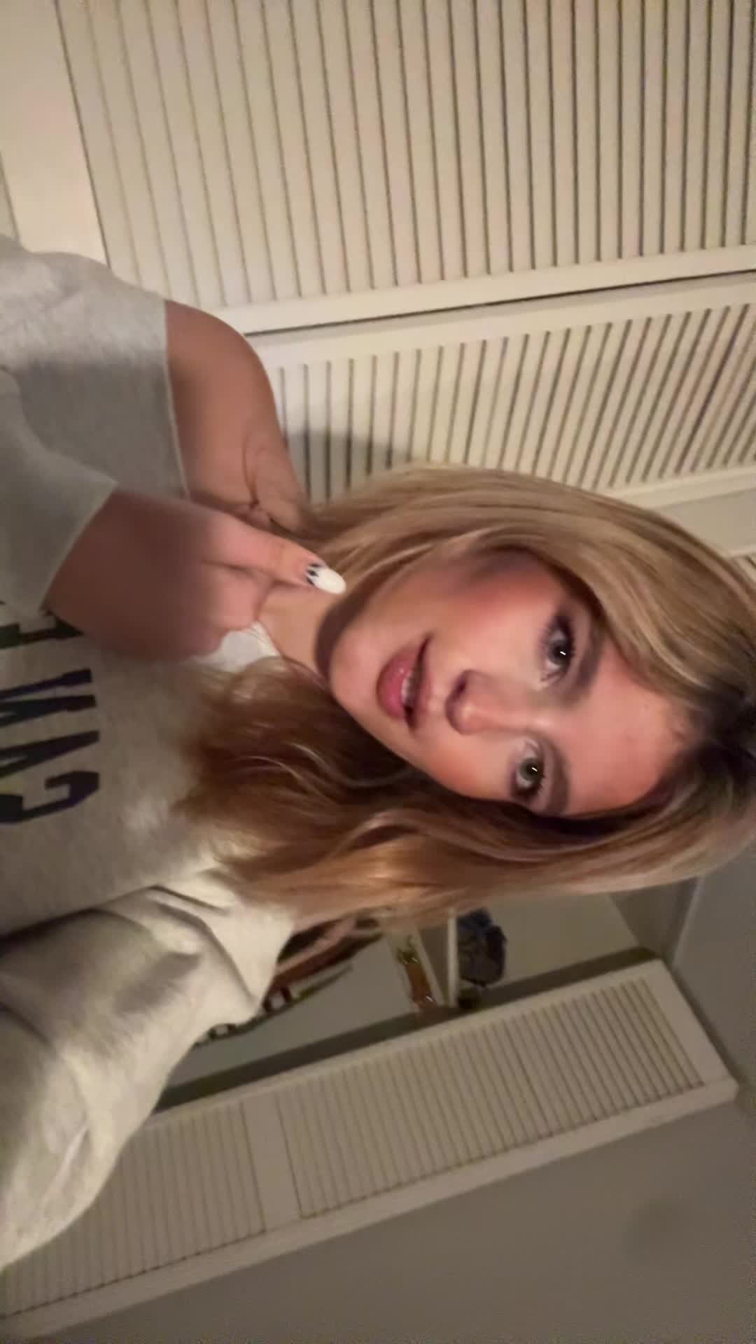 @ilovemariawithoneI