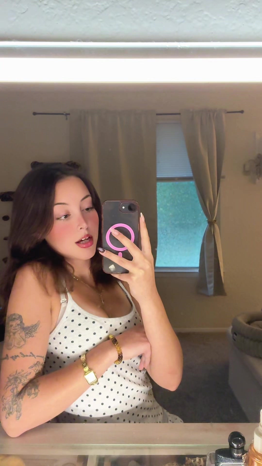 @₍^. .^₎⟆