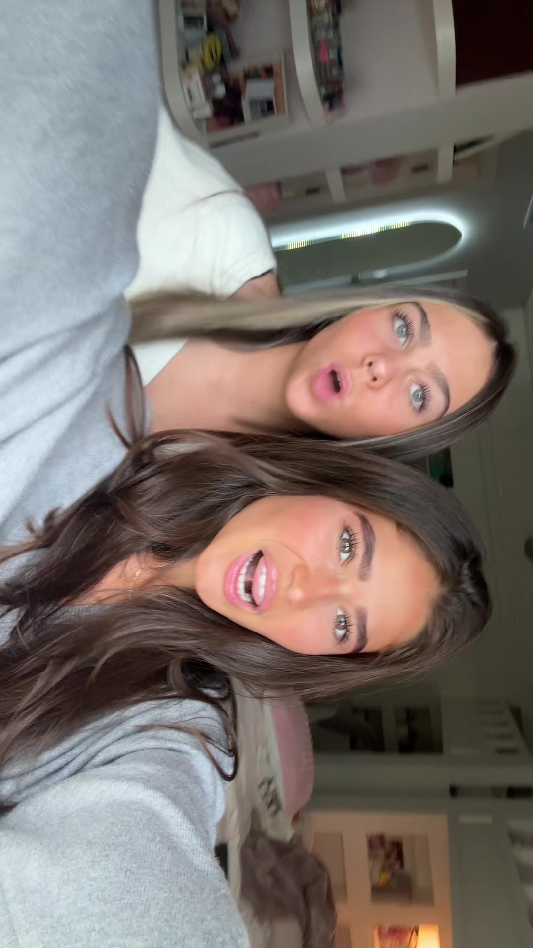 @Lara