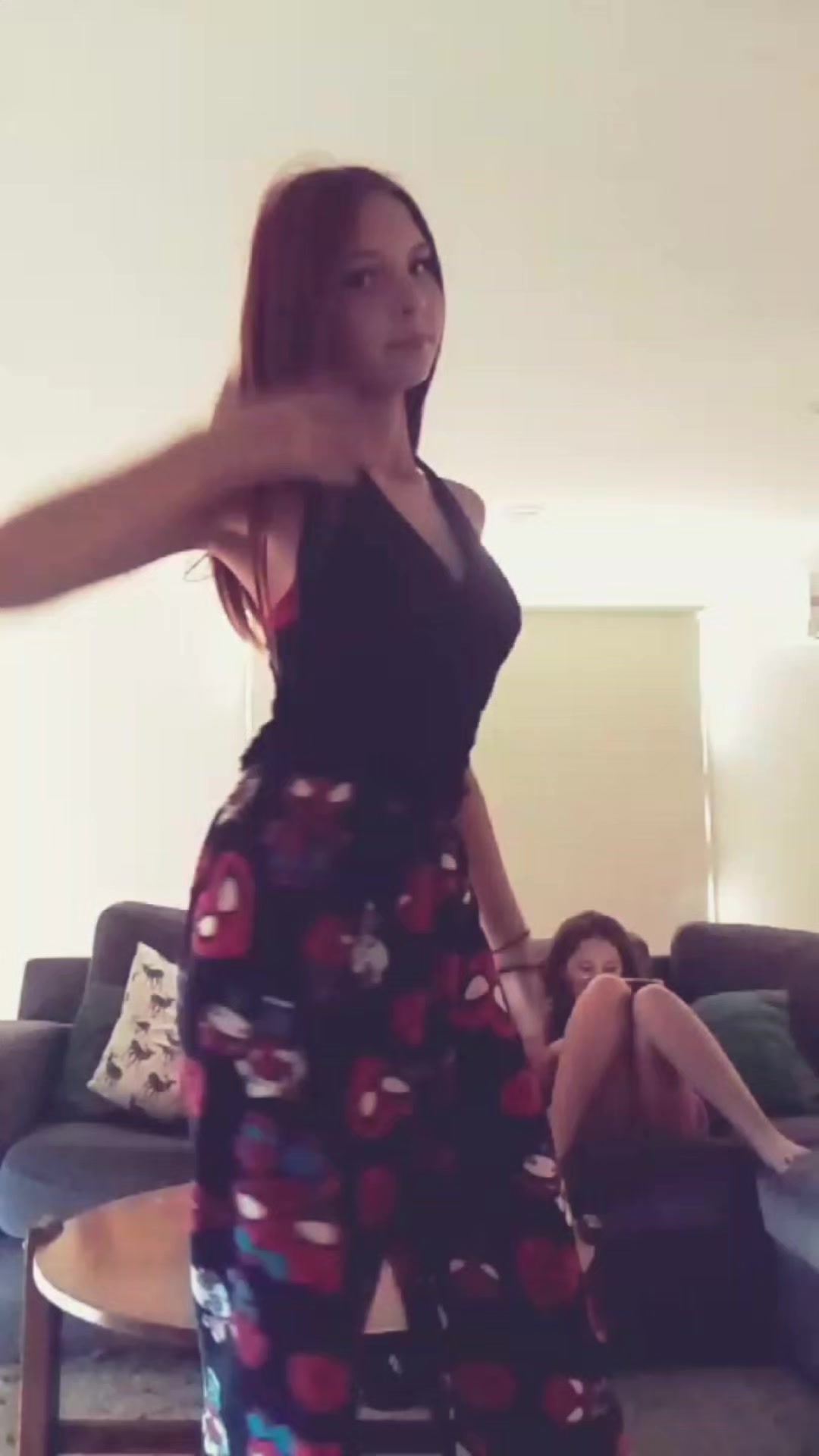 @Tiktoksfinestgirls26