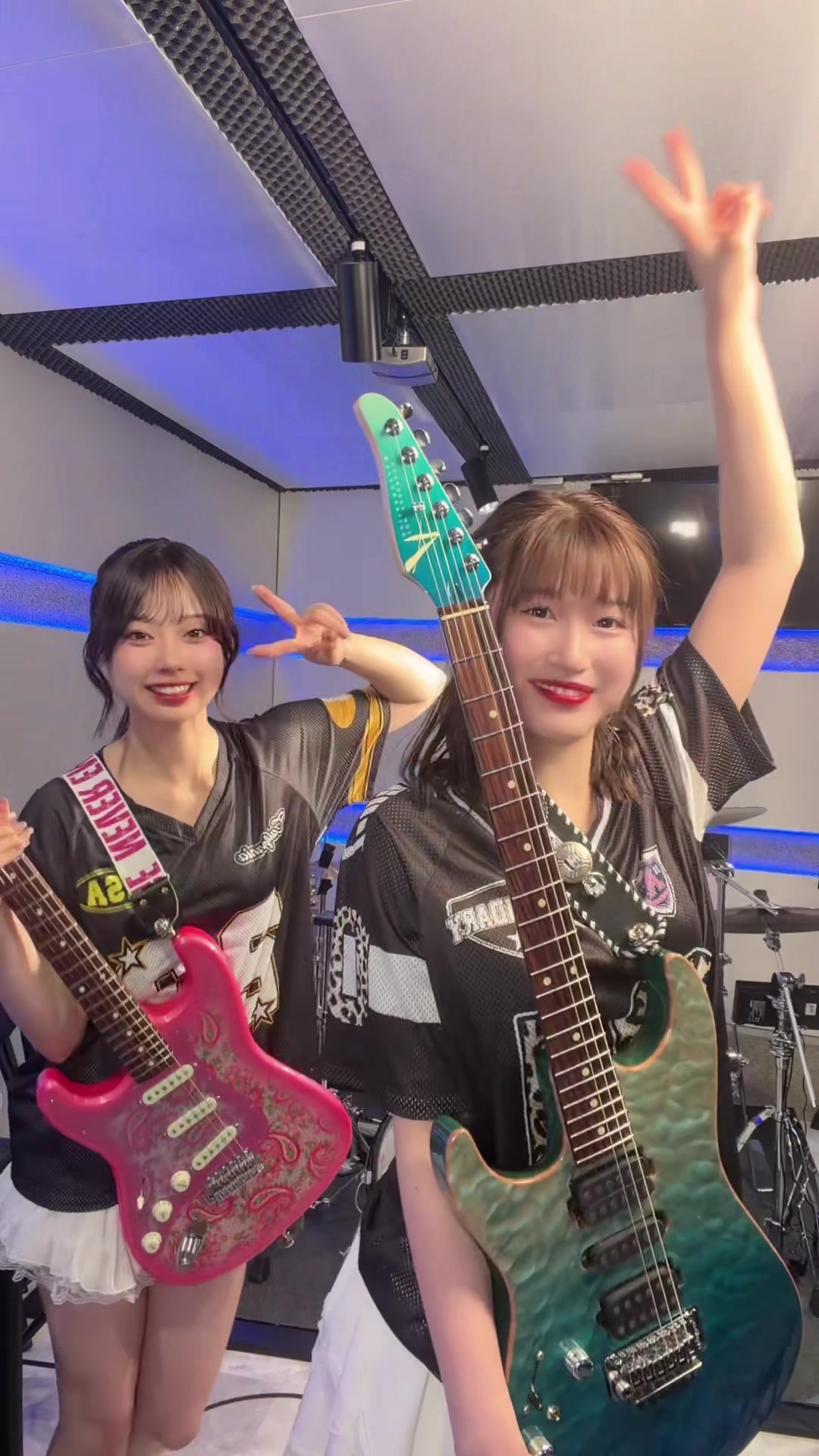 @山川愛理