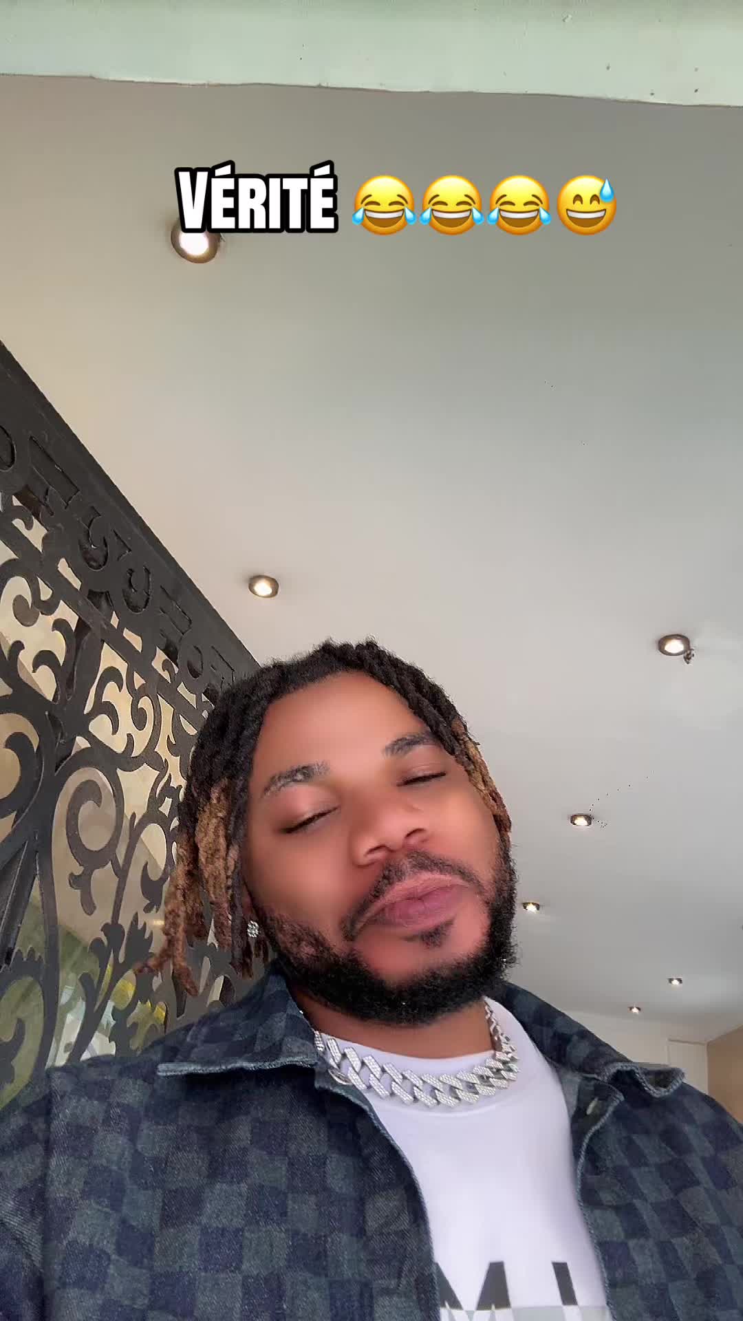 @ZEGOATOIS(E)🐐