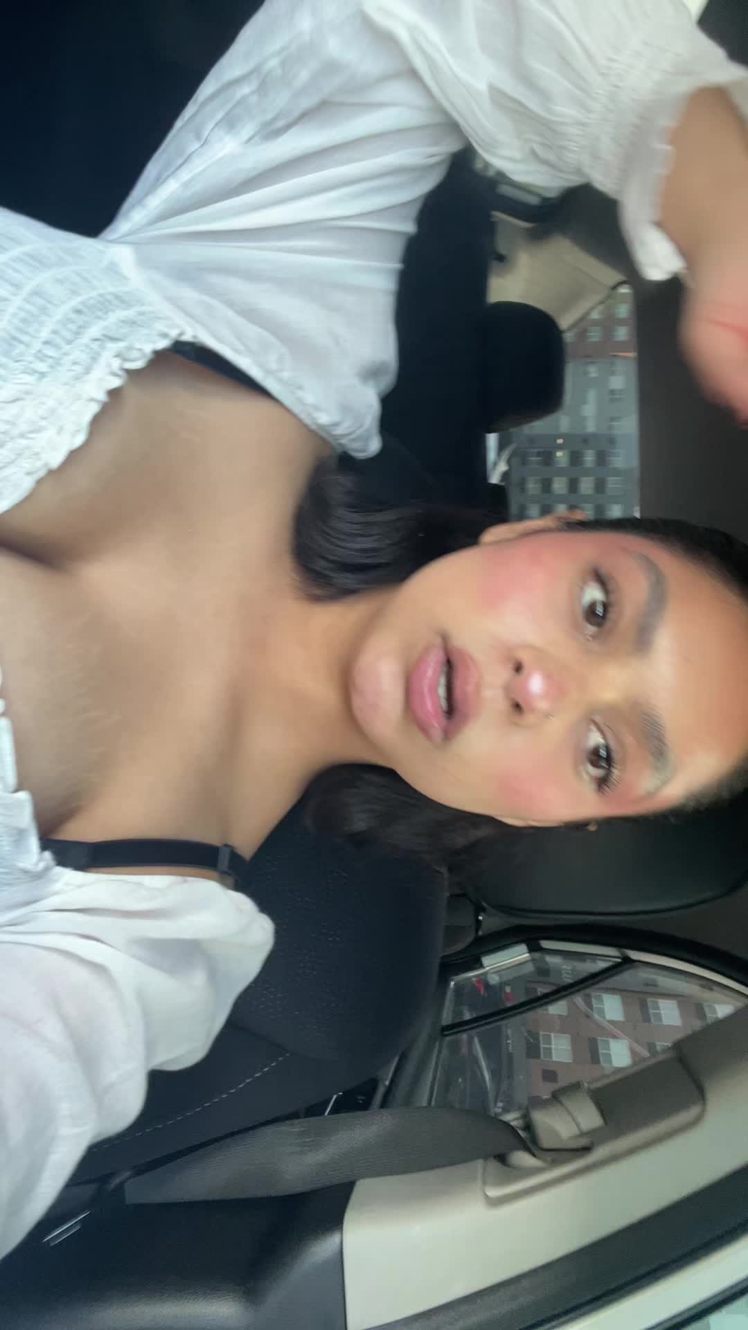 @Lili🩸