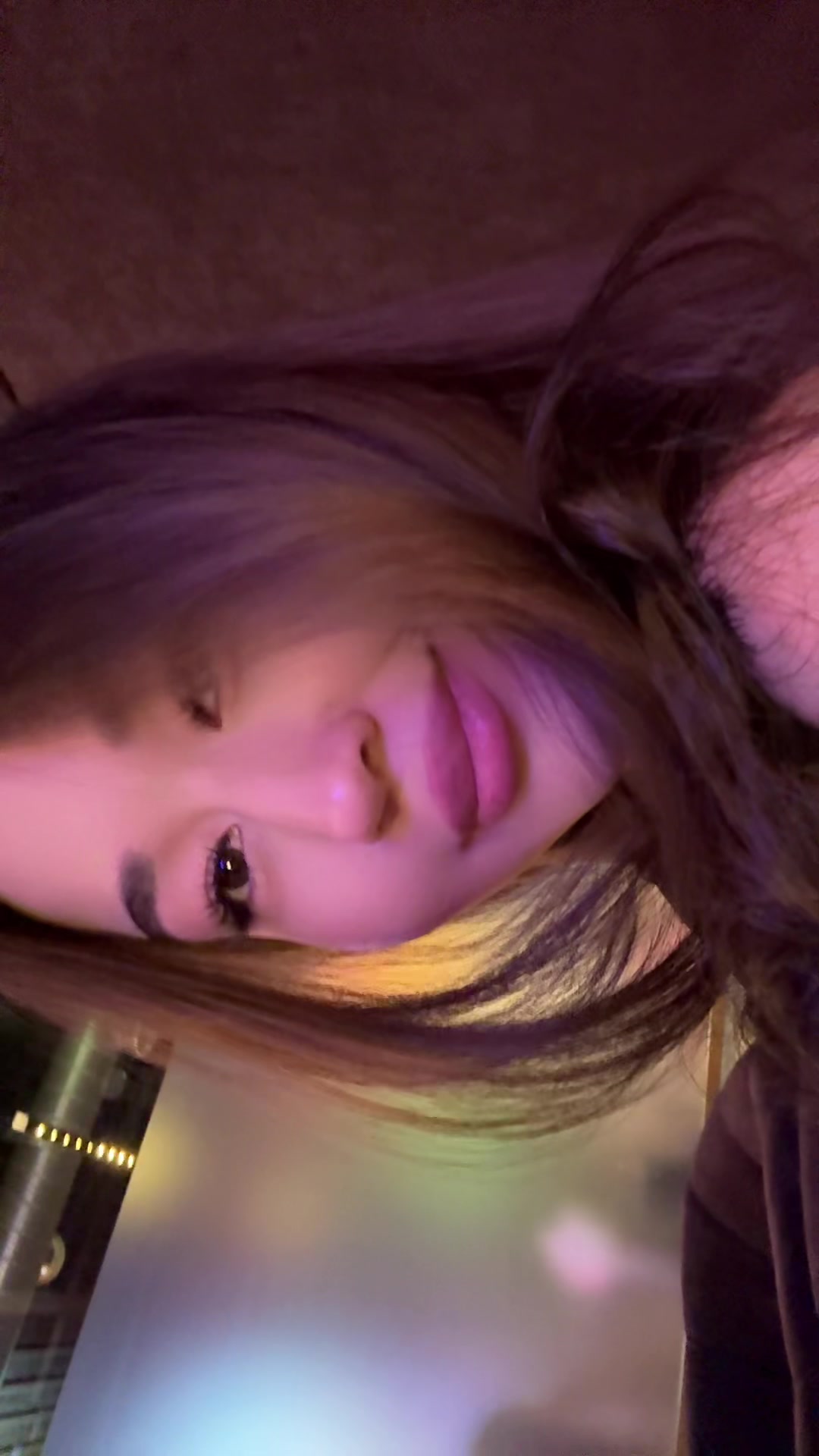 @F.