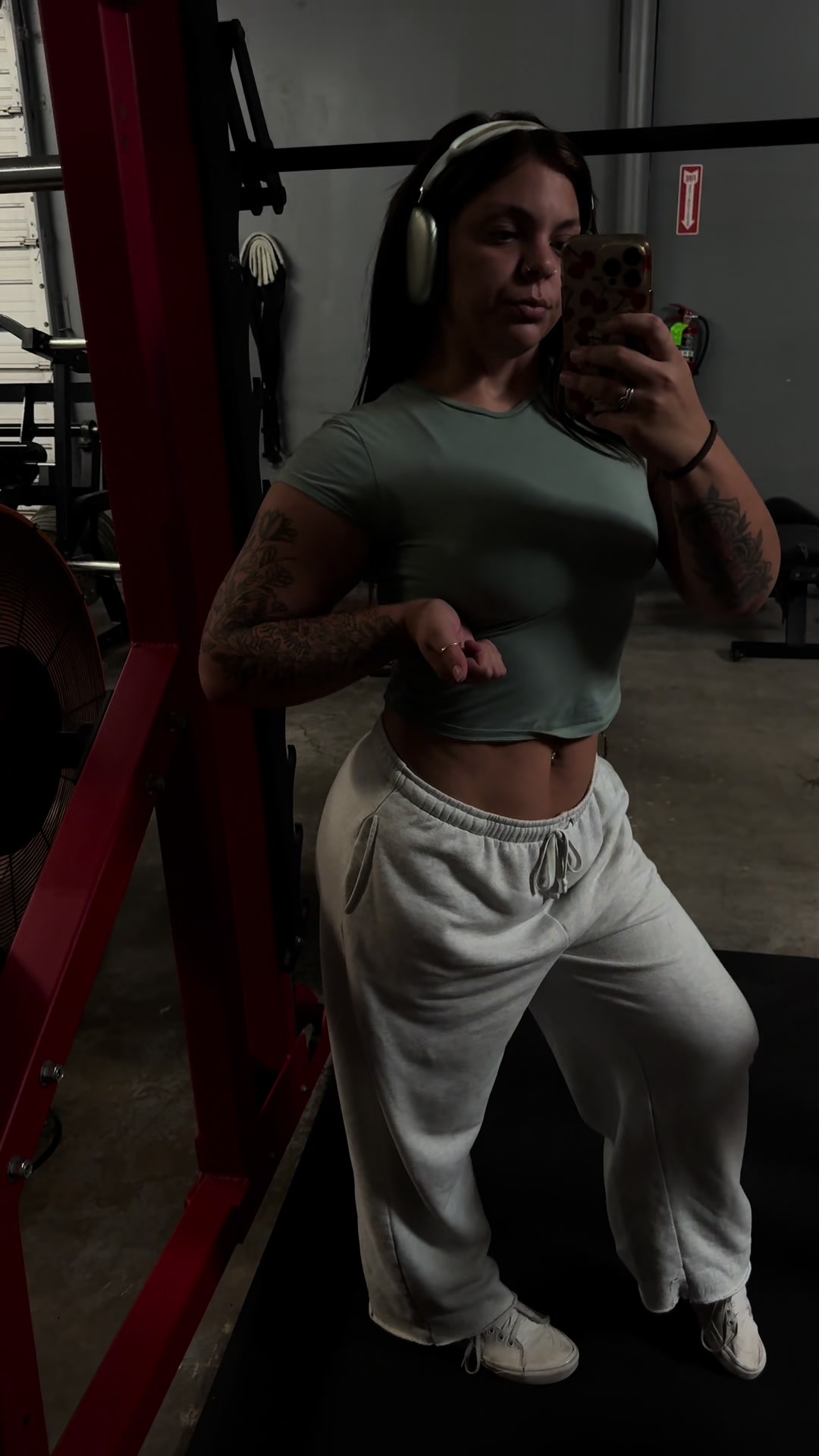 @JO | bikini bodybuilder