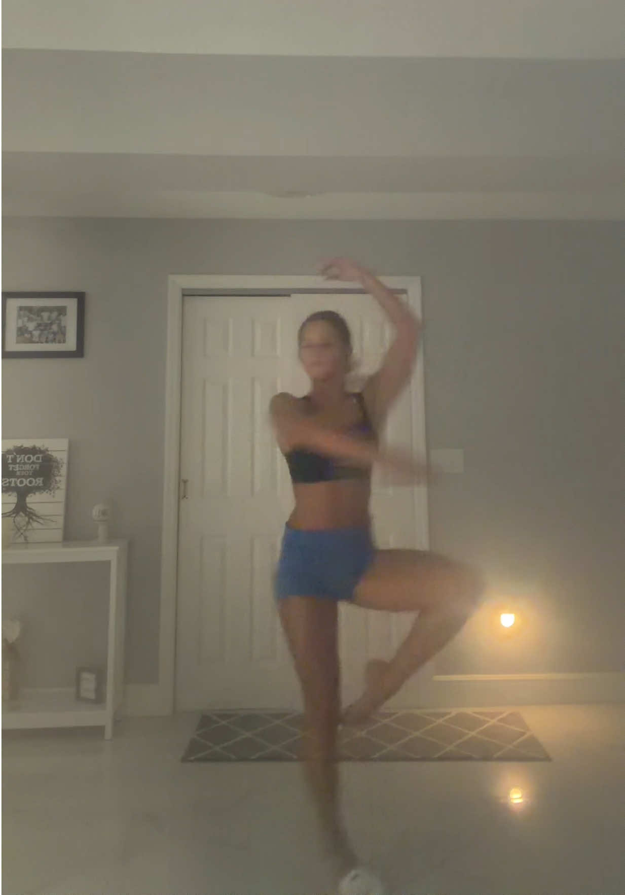 @alexisity