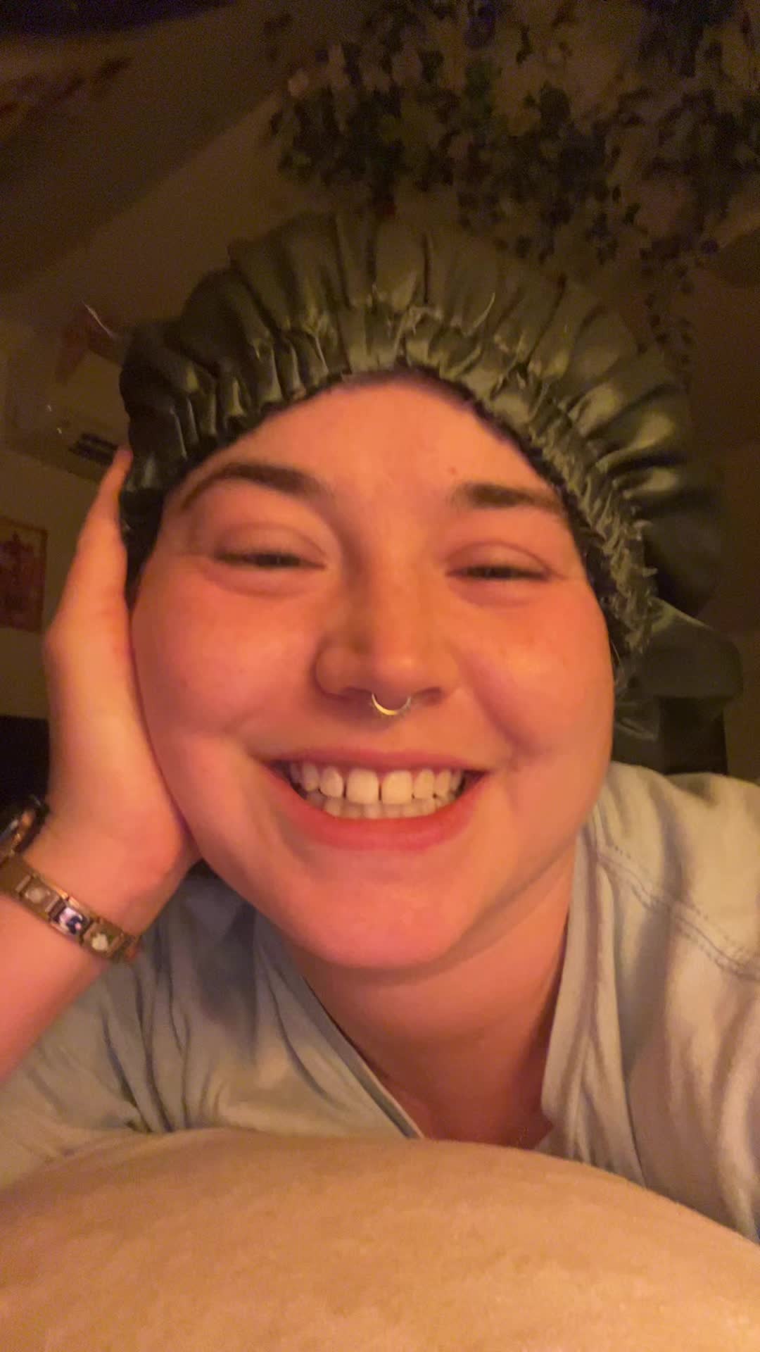 @raeeeeegan