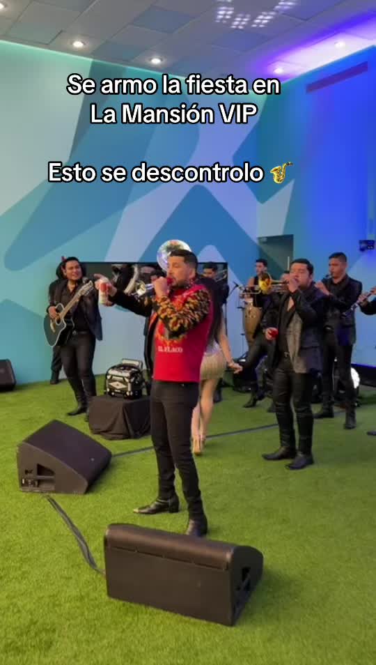 @Anaseli laris