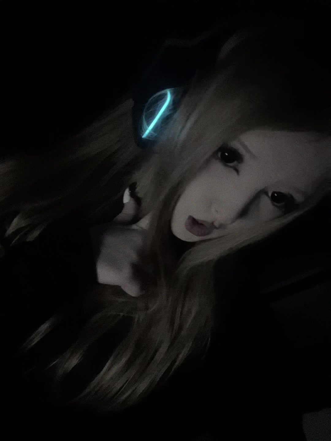 @akumi