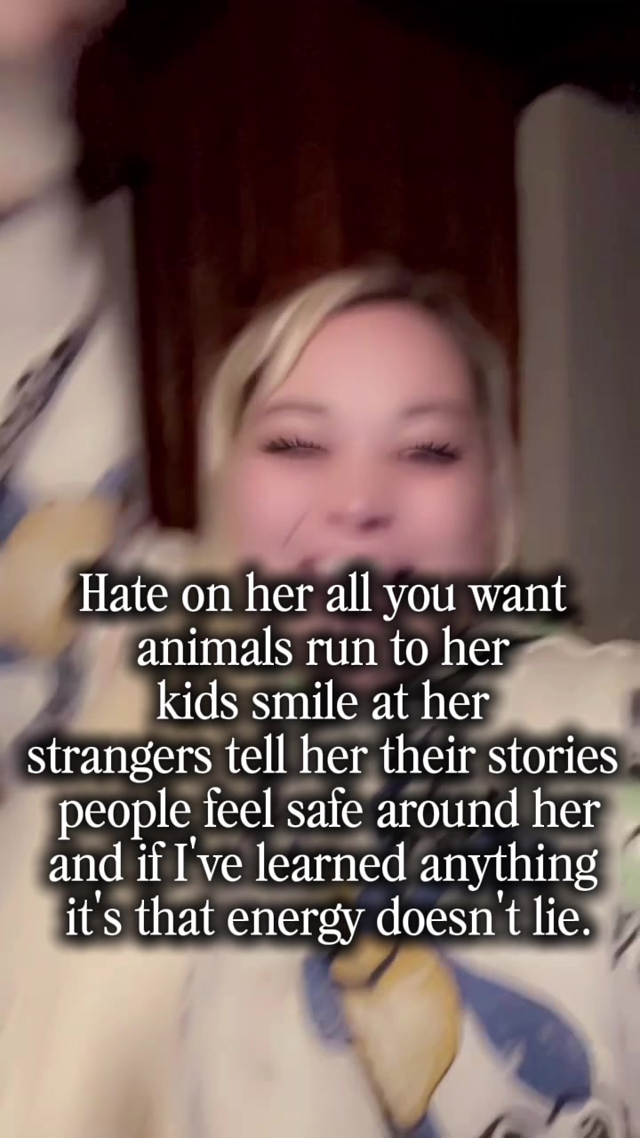 @Izzi