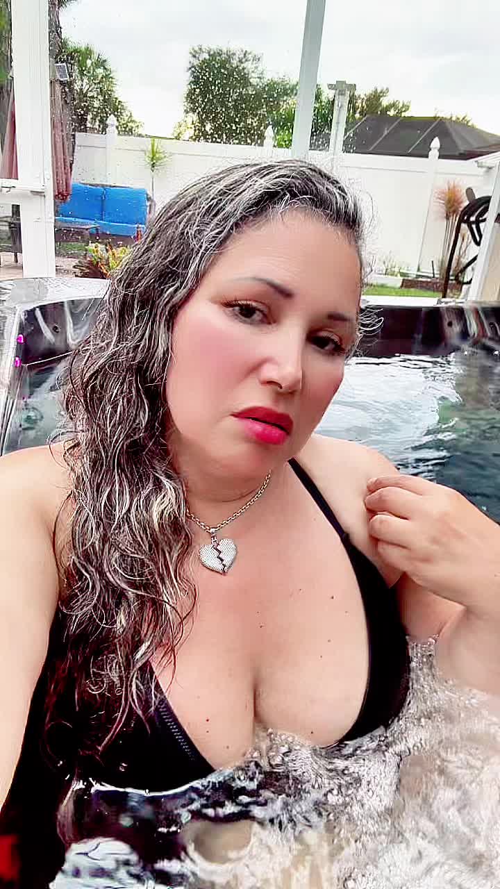 @Yerlena Bella