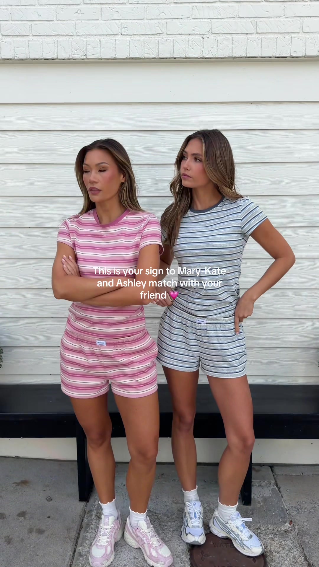 @goldhinge