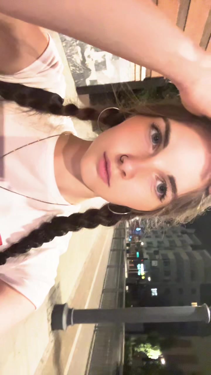@не даша