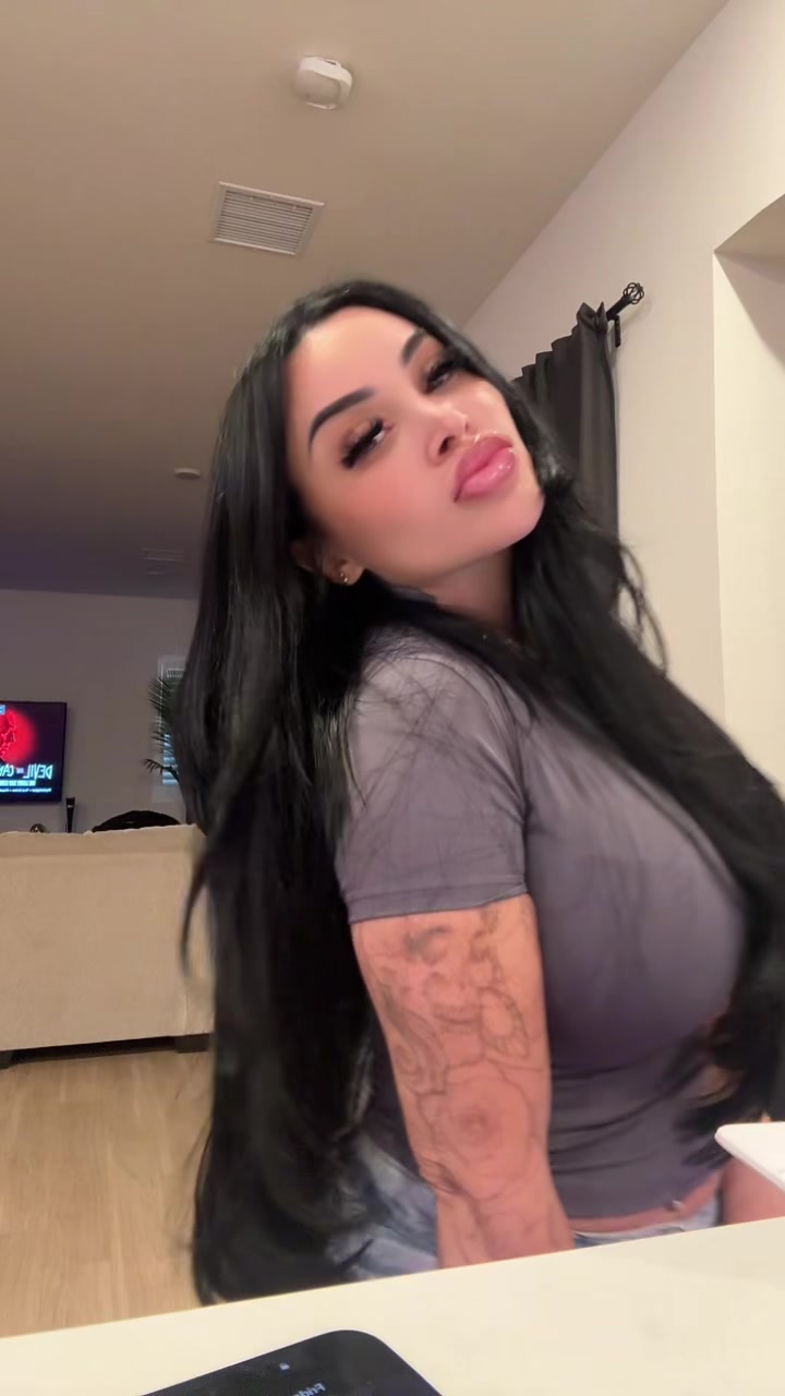@Kimcashian