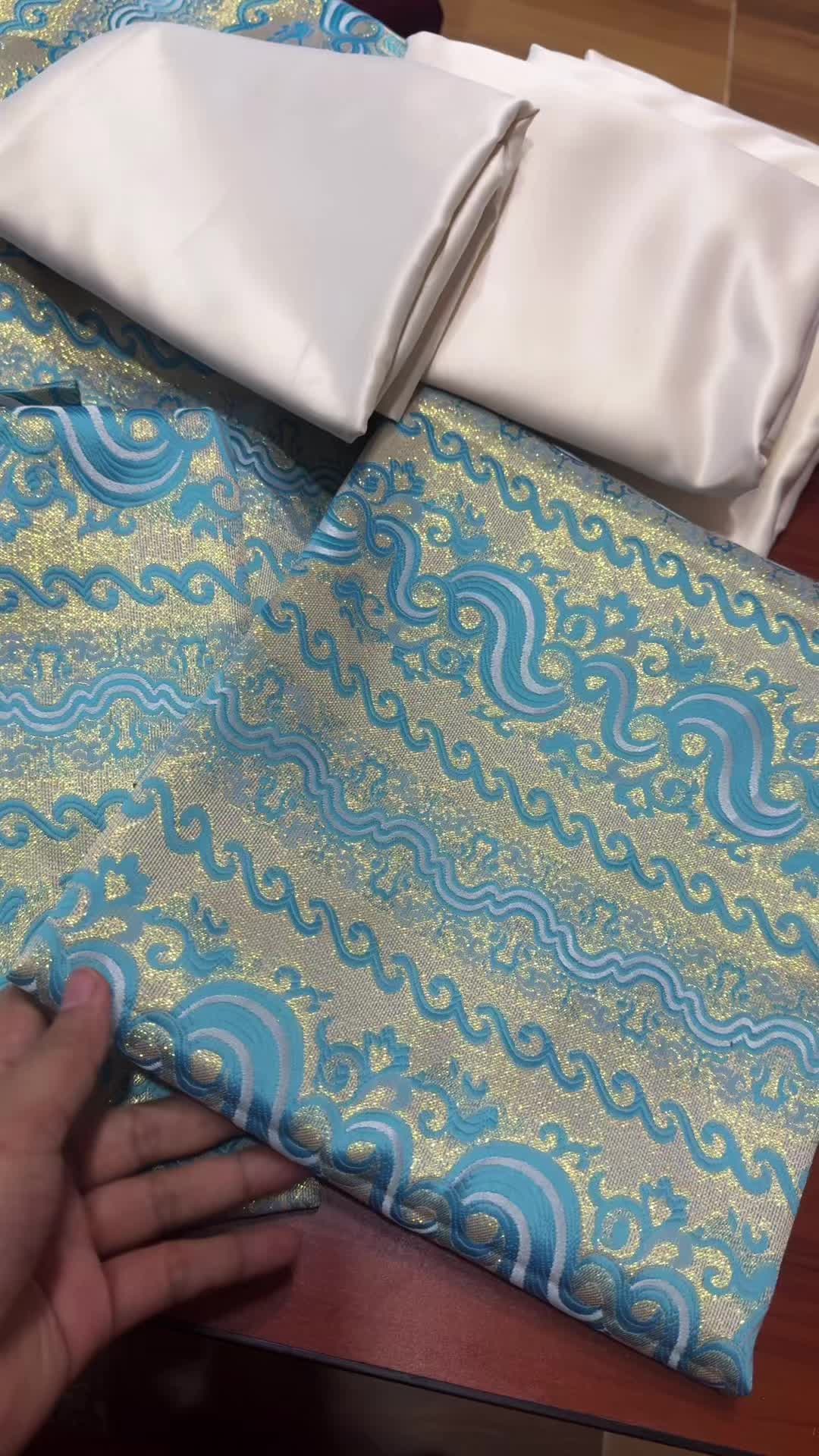 @KathyPoe-ကေသီပိုး-Silk&Fabric