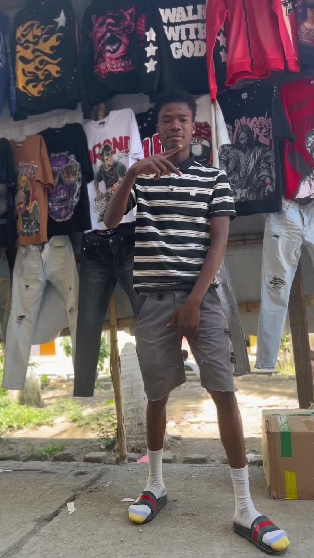 @young pirate🏴☠️🛍️