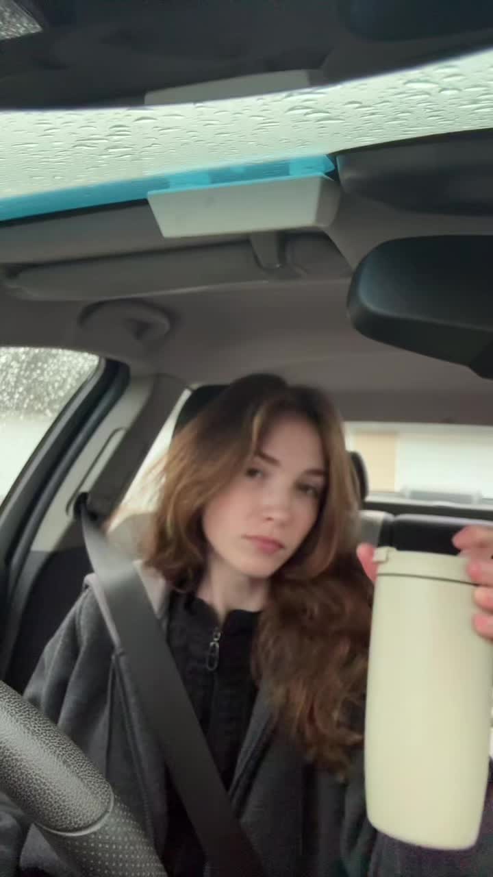 @☆::.