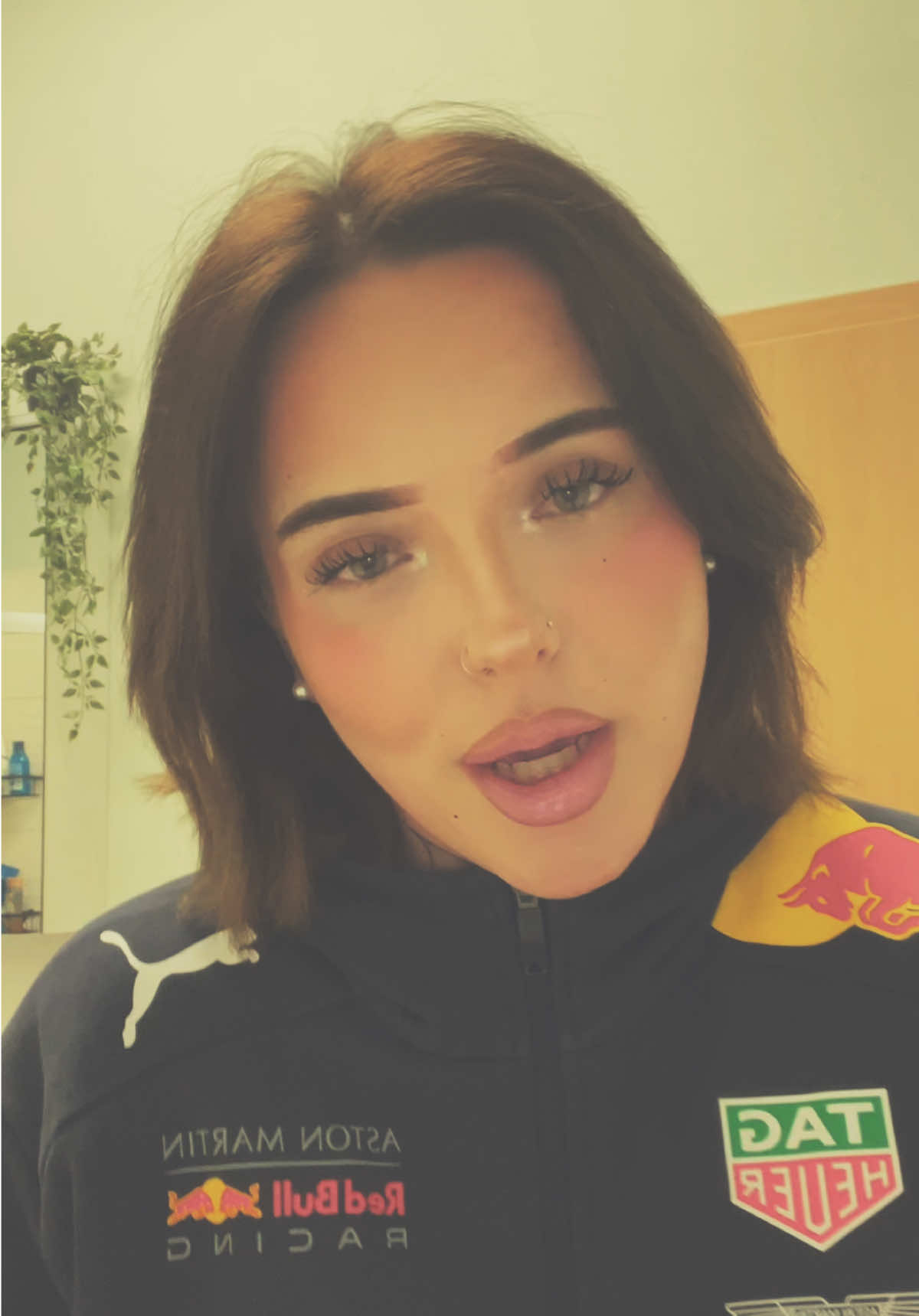 @𝐑𝐨𝐦𝐲💞