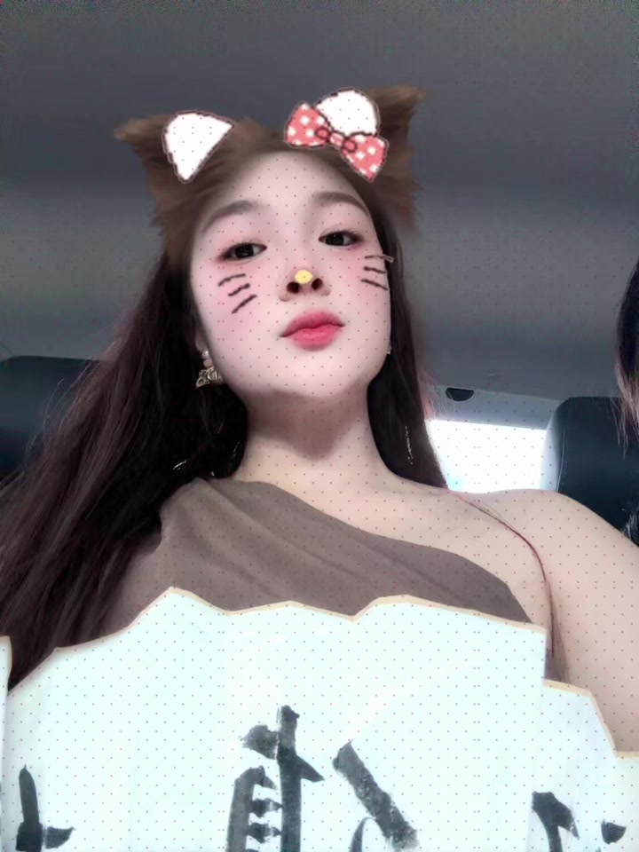 @py1352