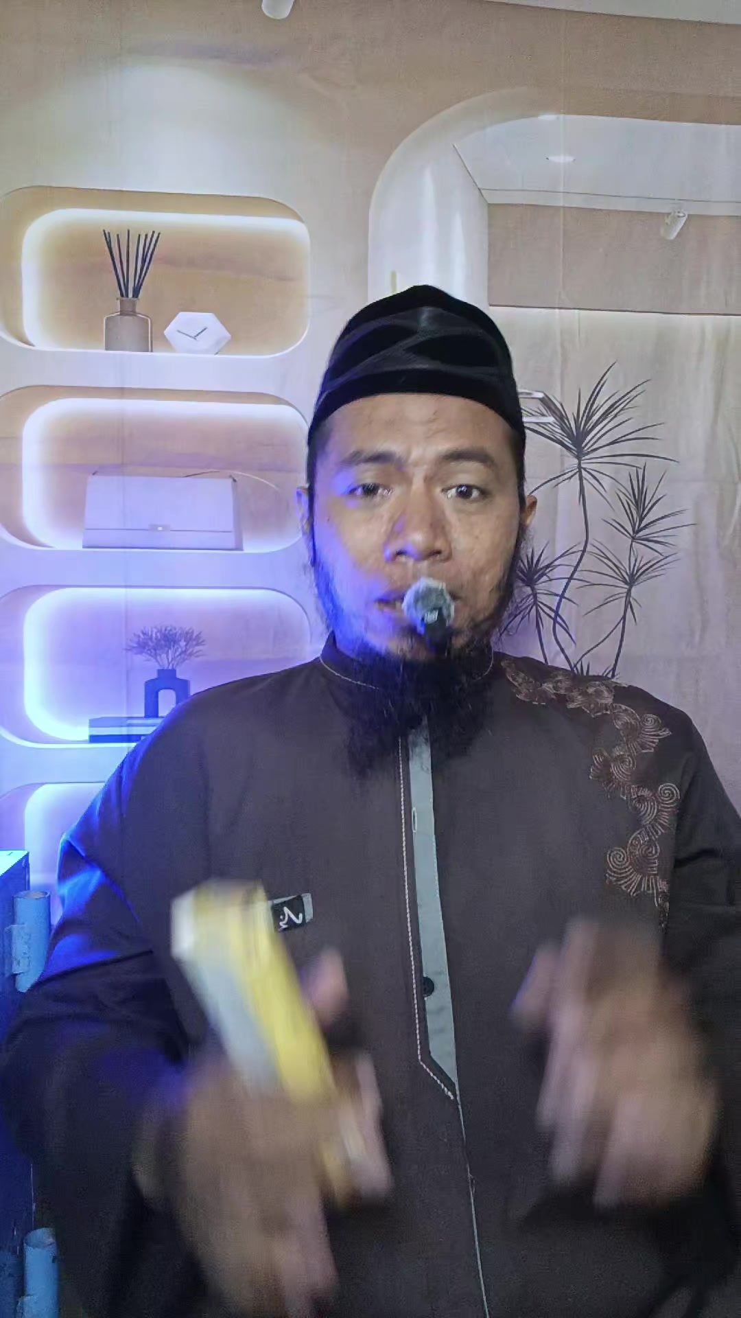 @HAMBALI