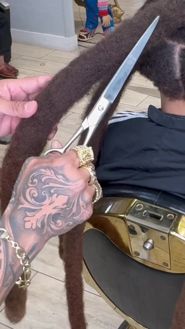 @val_tuffcuts