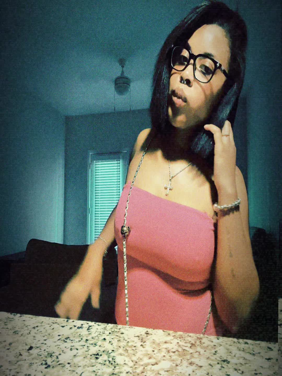 @Ms5ivestar👩🏽❤️💋👩🏽