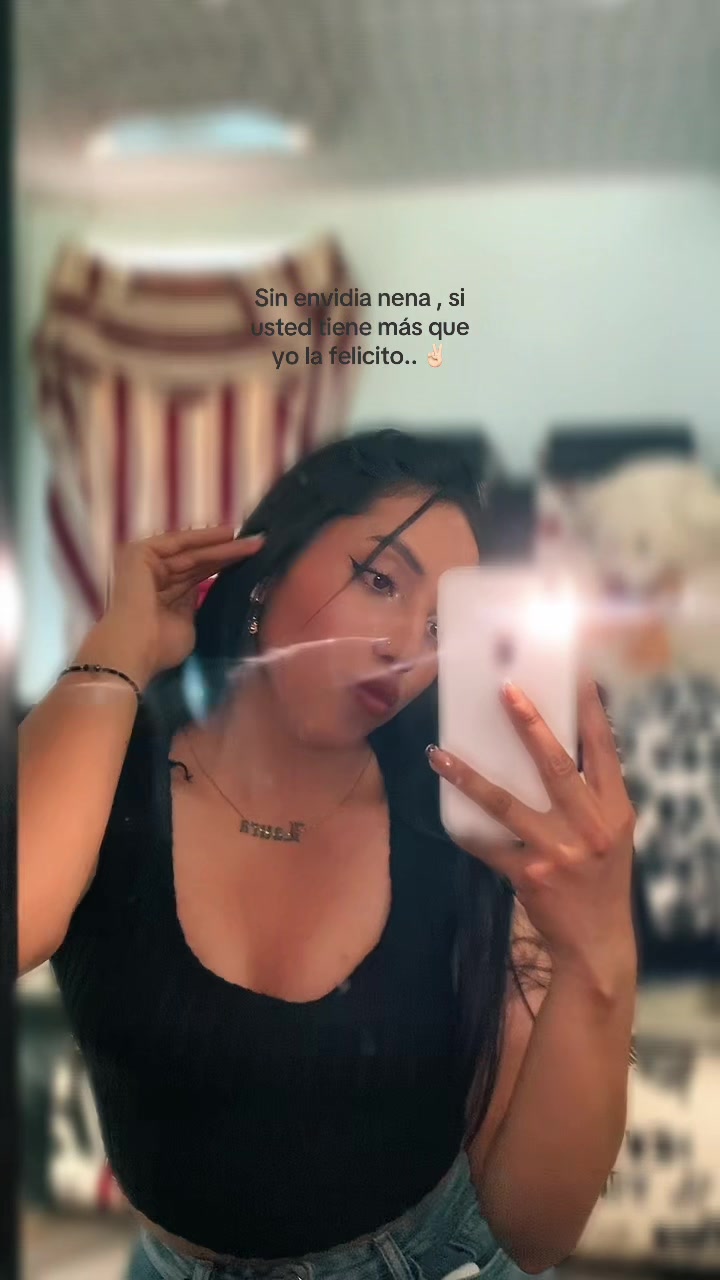 @laurag. 