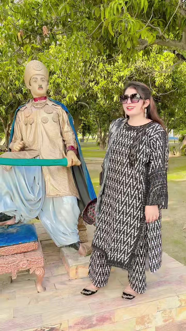 @sania khan