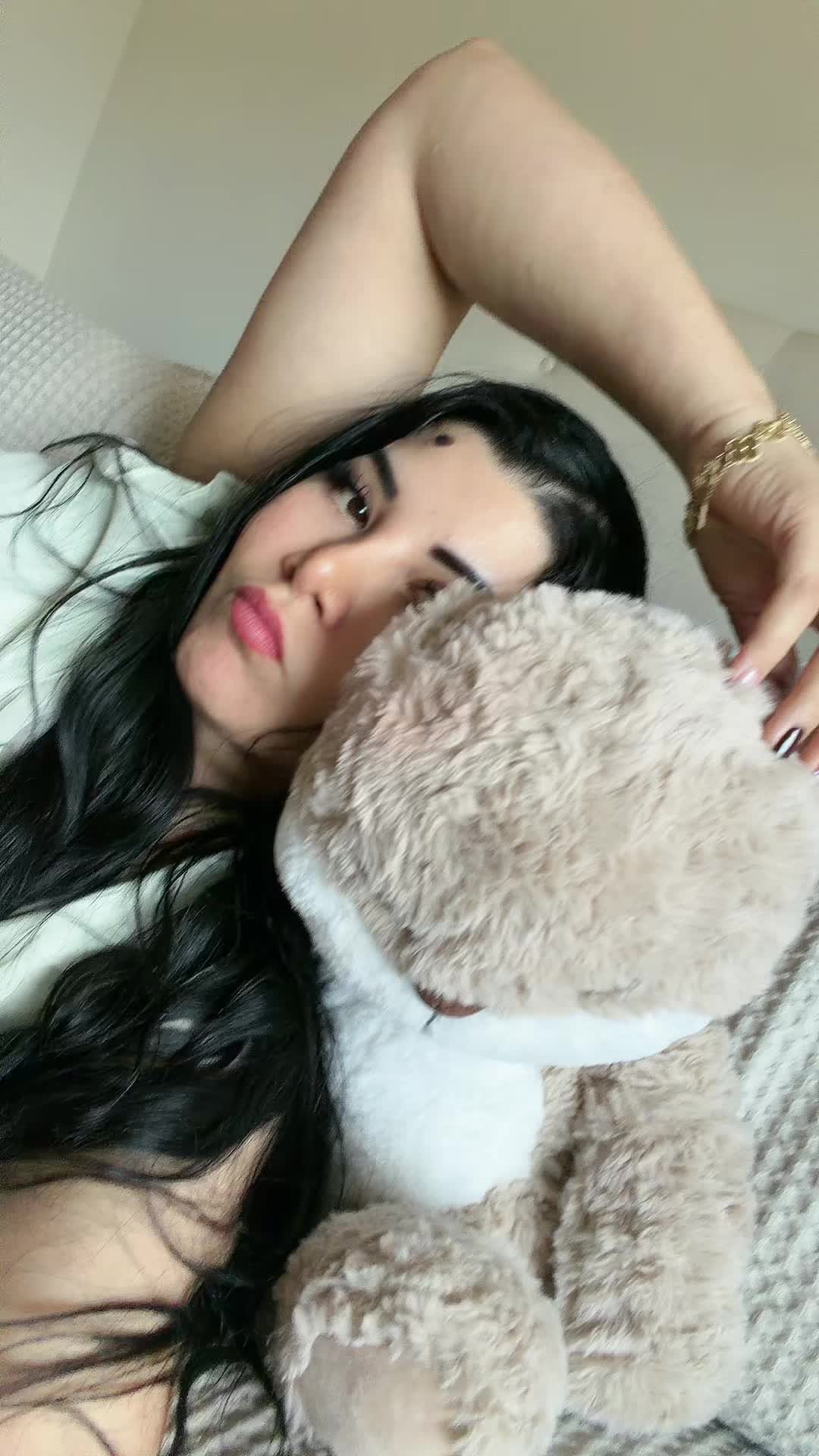 @Bubbles 🫧🧸