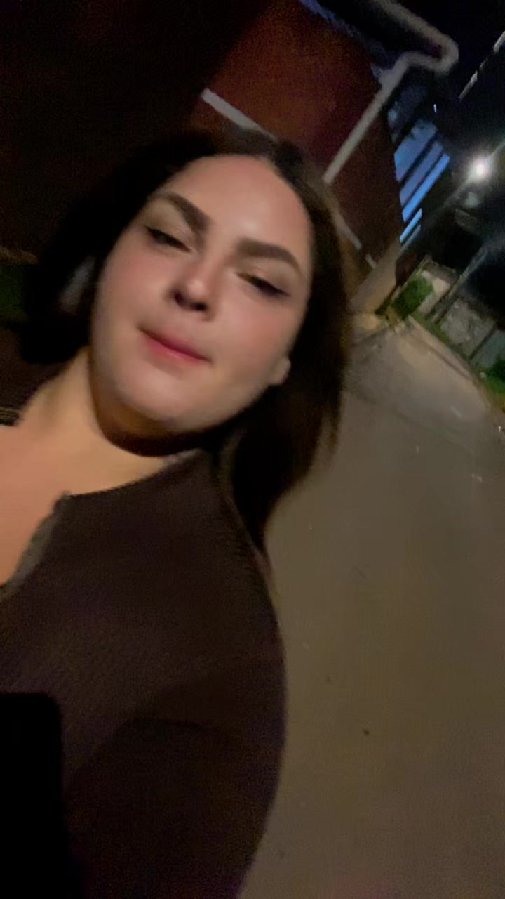 @Loiraa