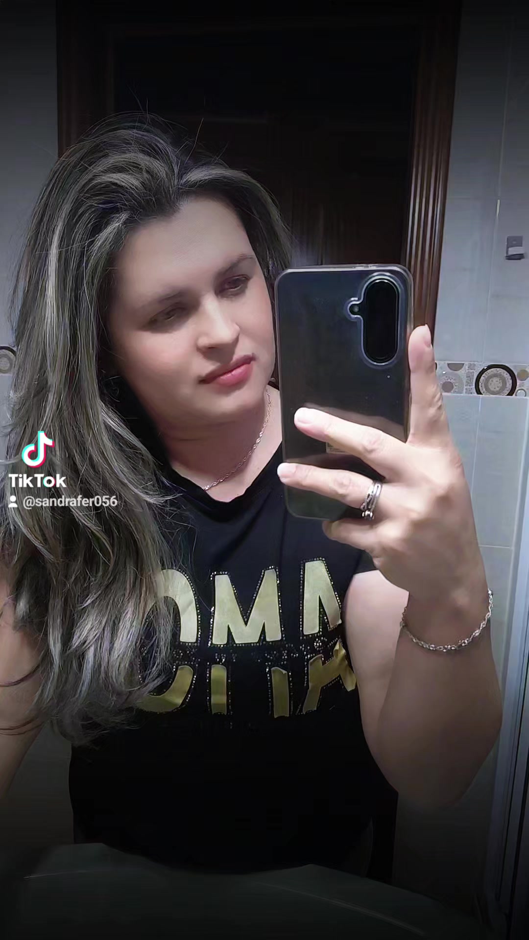 @👑Sandrafer63👸❤️📻🎙🍀