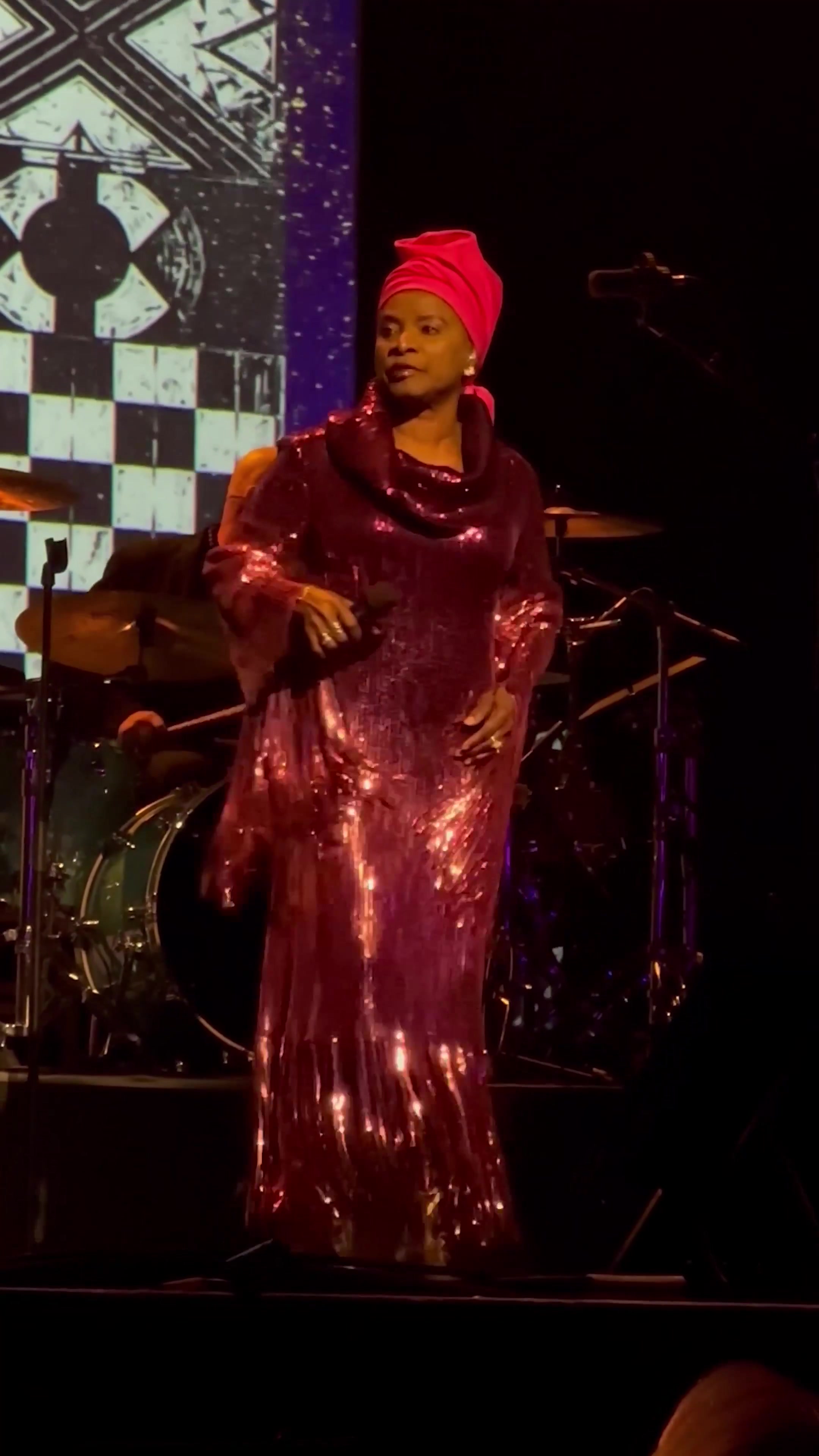 @Angelique Kidjo